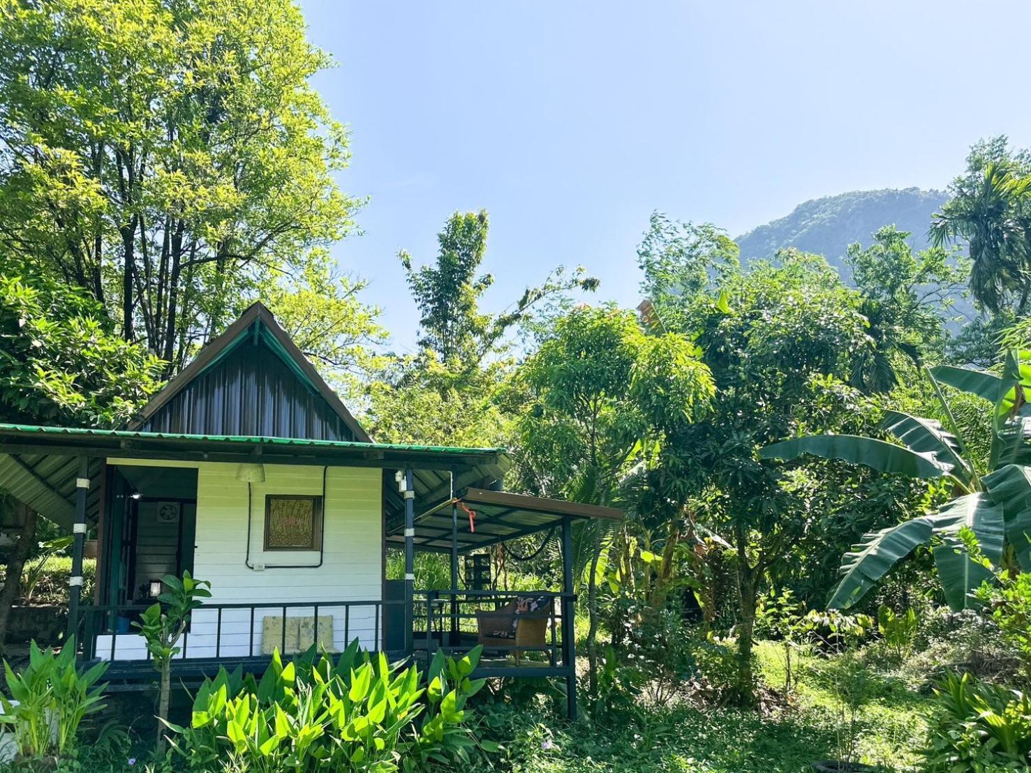 Baan Suanthip Homestay - Aoluek Natural Retreat อ่าวลึก ภายนอก รูปภาพ